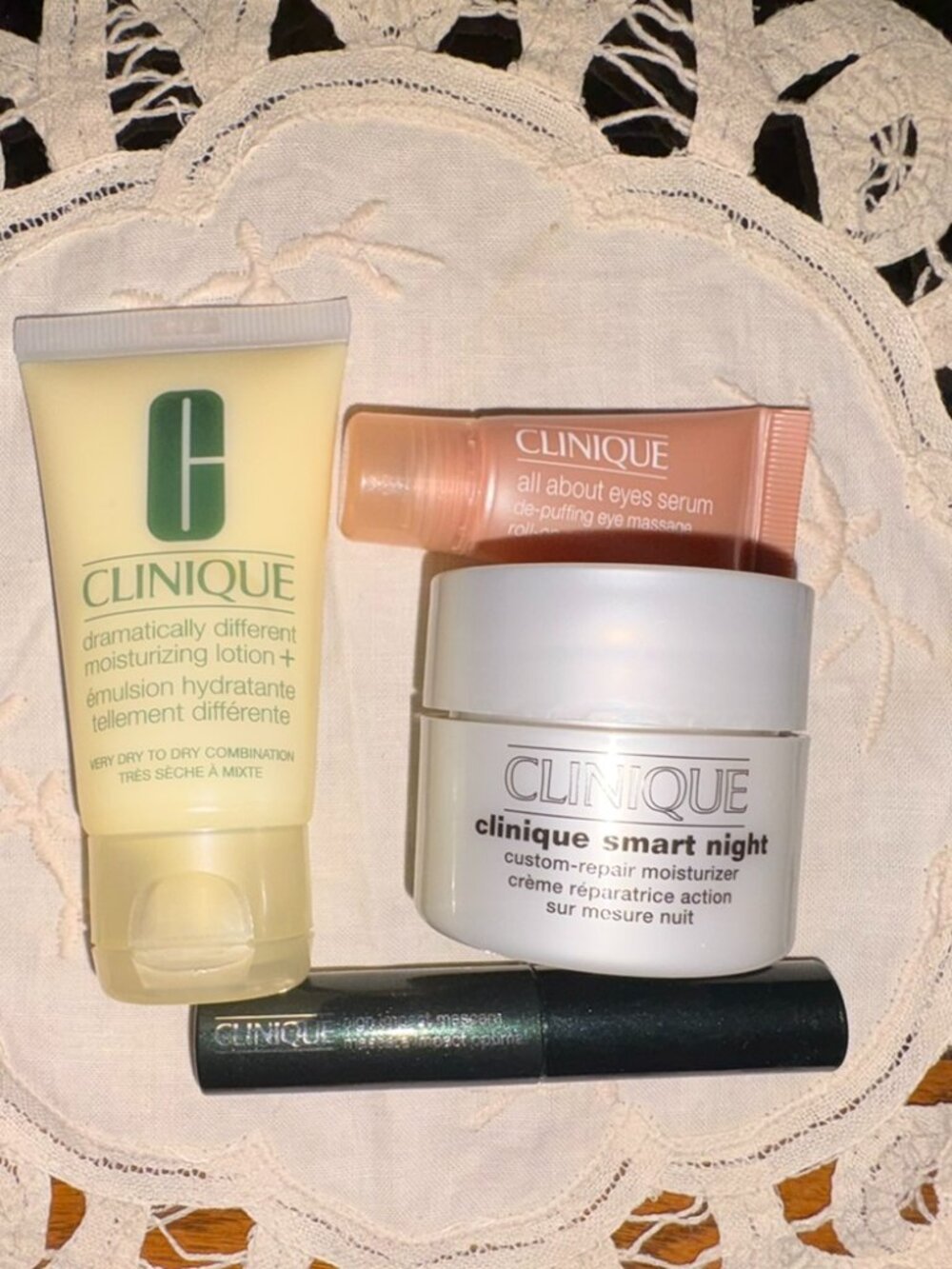 Clinique Skincare Mini Set — Moisturizer, Eyes, Smart Night & Mascara